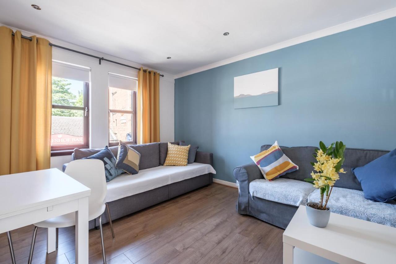 The Douglas - Spacious 2 Bed Apartment In Uddingston Ngoại thất bức ảnh