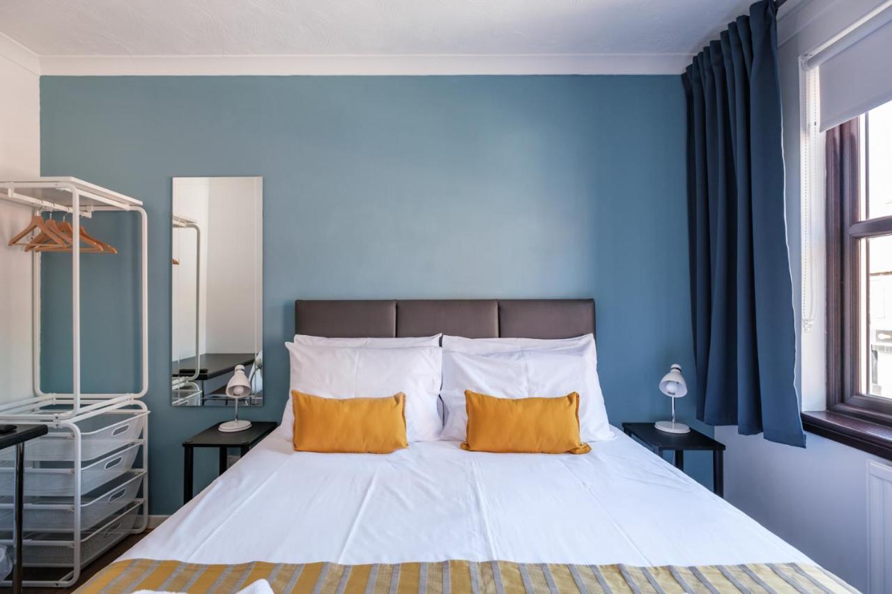 The Douglas - Spacious 2 Bed Apartment In Uddingston Ngoại thất bức ảnh